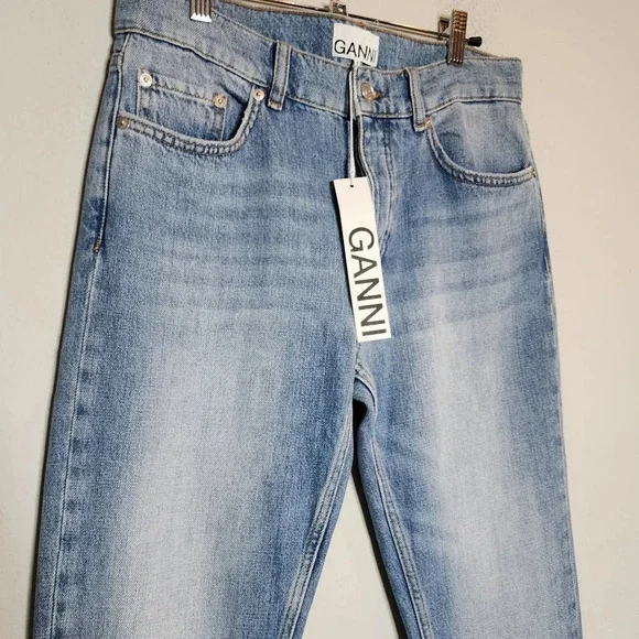 NWT GANNI classic denim slit jeans.Size 28X32.